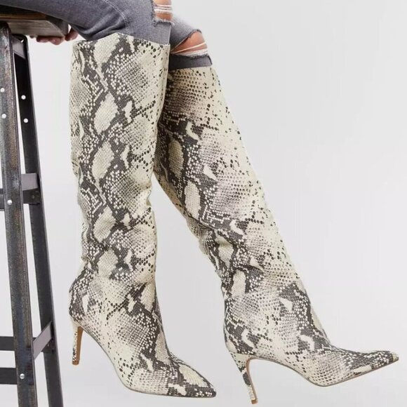 Steve Madden Women's Kimari Snake Print Heeled Boot - 6 - Picture 1 of 8